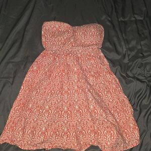 No Boundaries Strapless Coral Dress